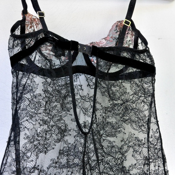 LA PERLA Black Lace Slip Dress Nightgown with Pink Floral Bra XS - US 32 C - Picture 3 of 7